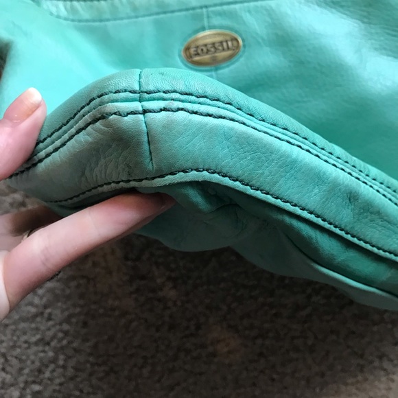 FOSSIL Leather Victoria Crossbody - Picture 5 of 8